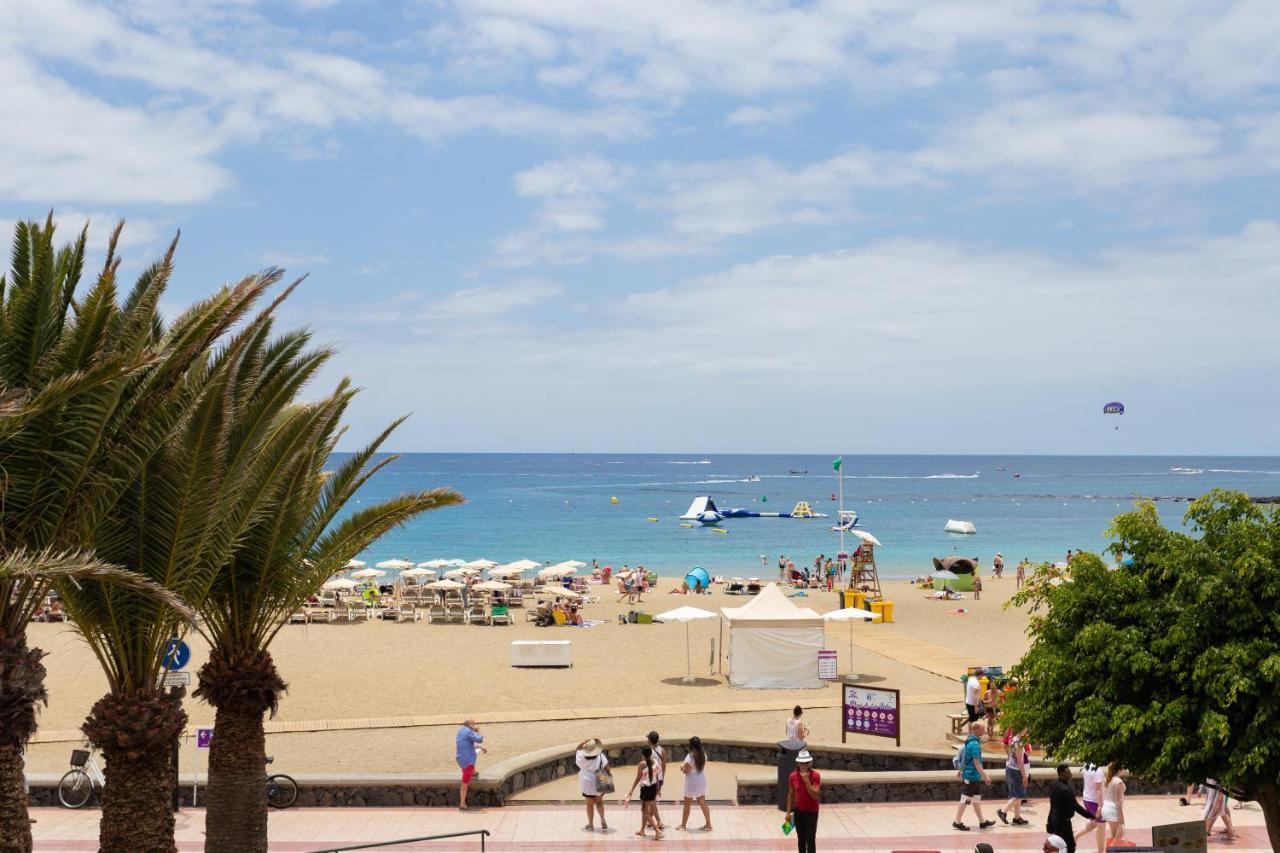 Apartamento En Primera Linea De Playa Con Aire Acondicionado 阿罗纳 外观 照片