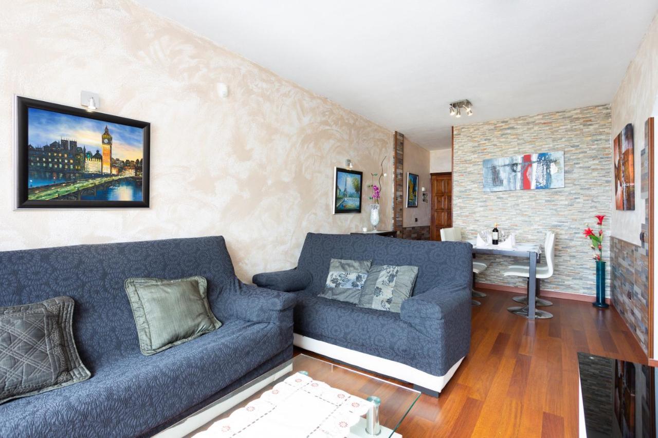 Apartamento En Primera Linea De Playa Con Aire Acondicionado 阿罗纳 外观 照片